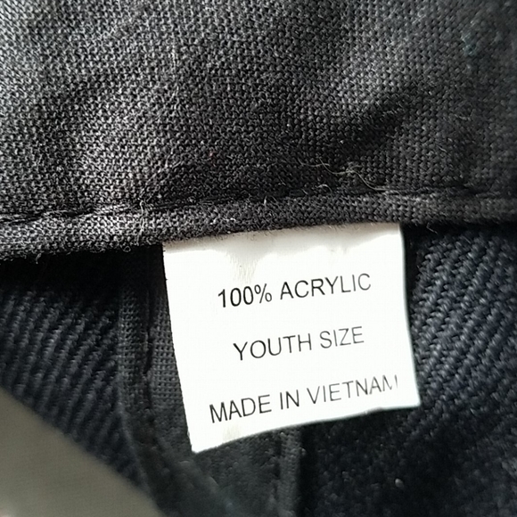 SpongeBob hat - Picture 3 of 3